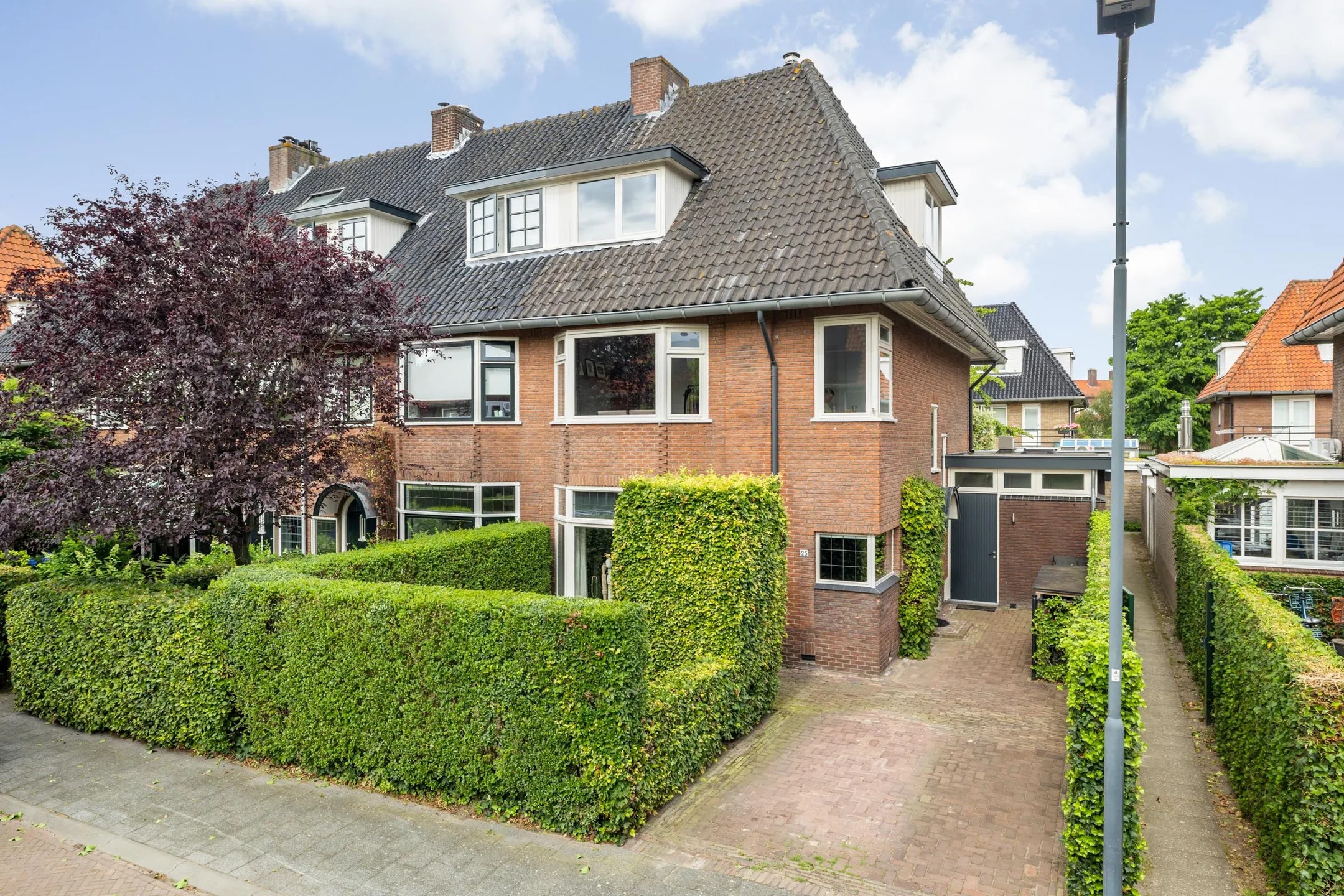 Halfvrijstaande woning Prins Alexanderlaan 23 in Breda