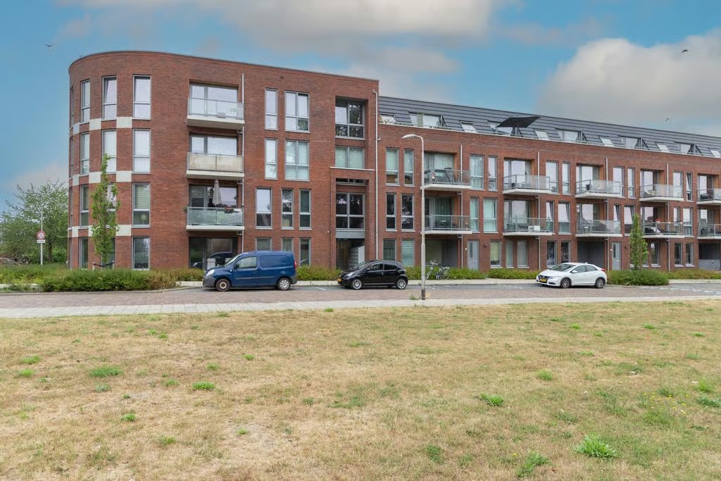 Portiekflat Stratingplantsoen 1 G in Velsen-Noord