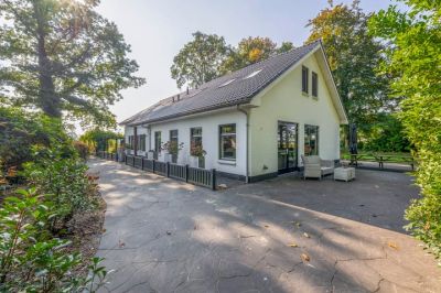 Woonboerderij, vrijstaande woning Hoevensestraat 10 in Nuenen