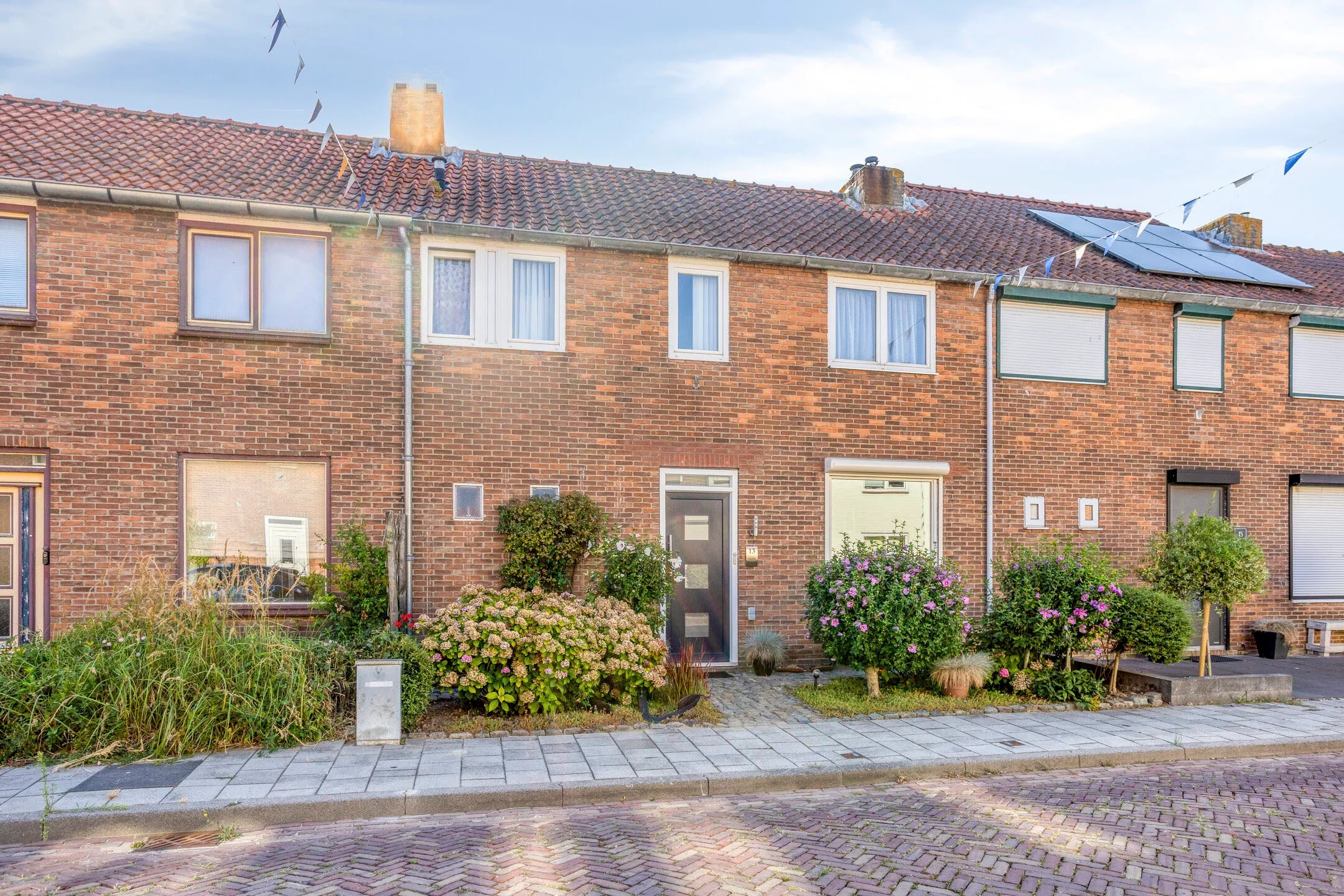 Tussenwoning Scheepvaartstraat 13 in Breskens