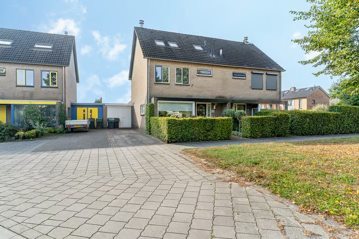 2-onder-1-kapwoning Sportlaan 46 in 't Harde