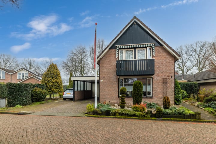 Vrijstaande woning Fie Carelsenstraat 48 in Hengelo