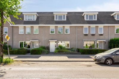Eengezinswoning, tussenwoning Tongelresestraat 552 in Eindhoven