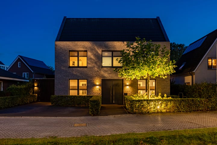 Eengezinswoning, vrijstaande woning Kolbleistraat 16 in Hengelo