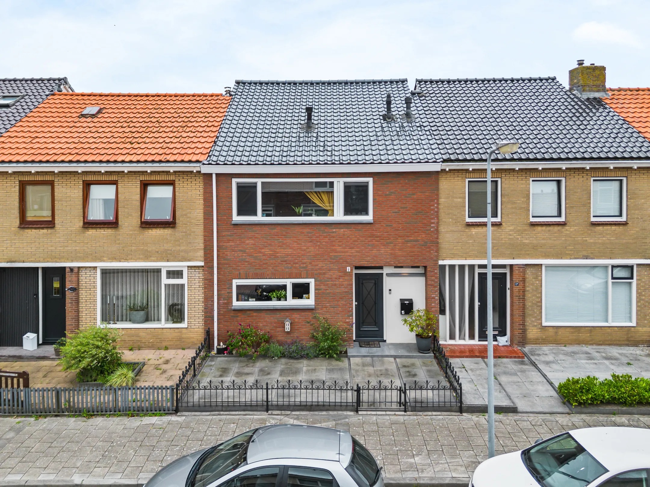 Tussenwoning Nieuw Guineastraat 15 in Urk