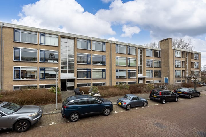 Portiekflat Van der Haertstraat 35 Delft