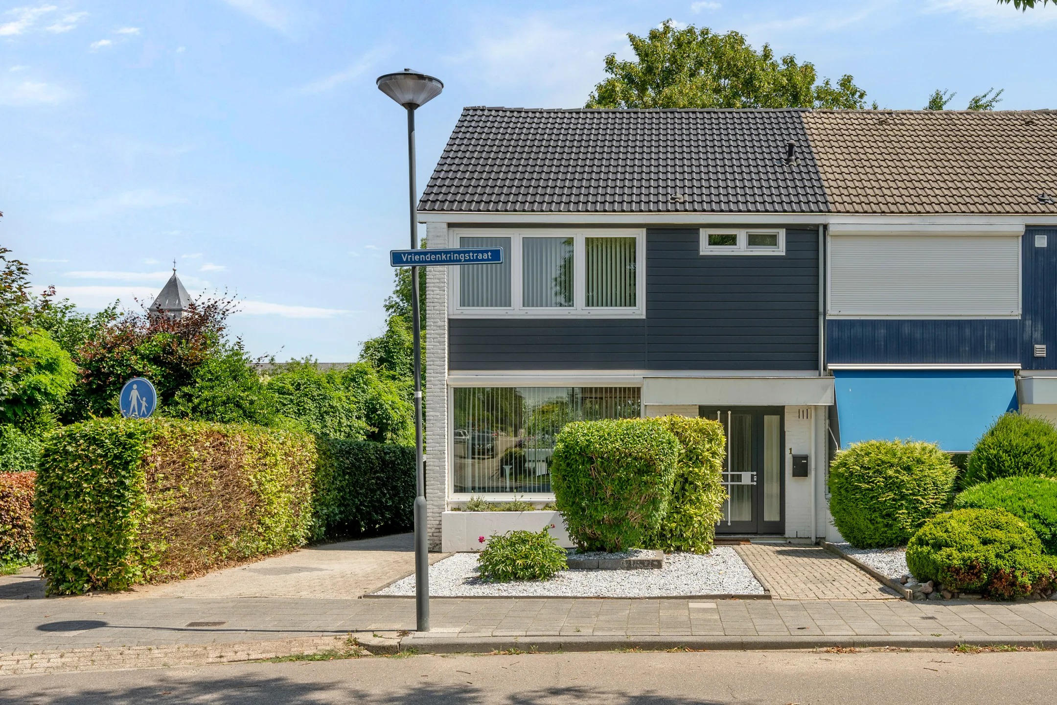 2-onder-1-kapwoning Vriendenkringstraat 1 in Limbricht
