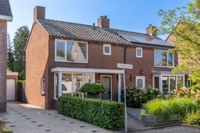 Eengezinswoning, 2-onder-1-kapwoning Sparrenlaan 13 in Veenendaal