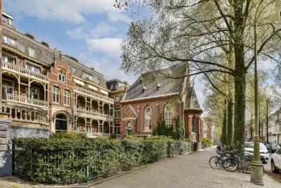 Penthouse (appartement) Van Eeghenstraat 230 in Amsterdam