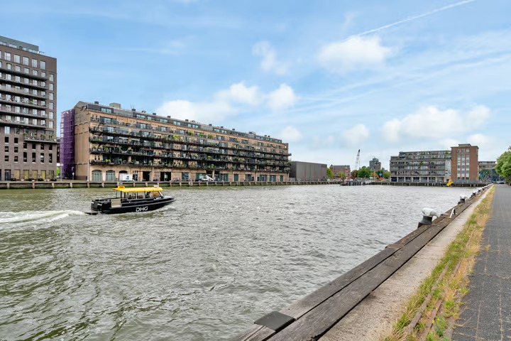 Portiekflat Lloydstraat 188 Rotterdam