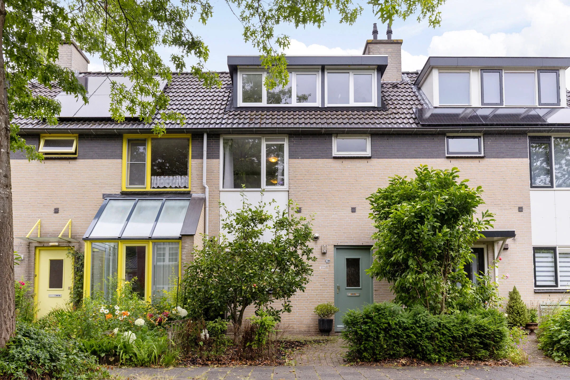 Tussenwoning Stinzenlaan Zuid 210 in Breukelen