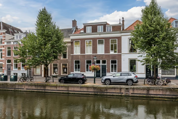 Beneden + bovenwoning Toussaintkade 23 in Den Haag