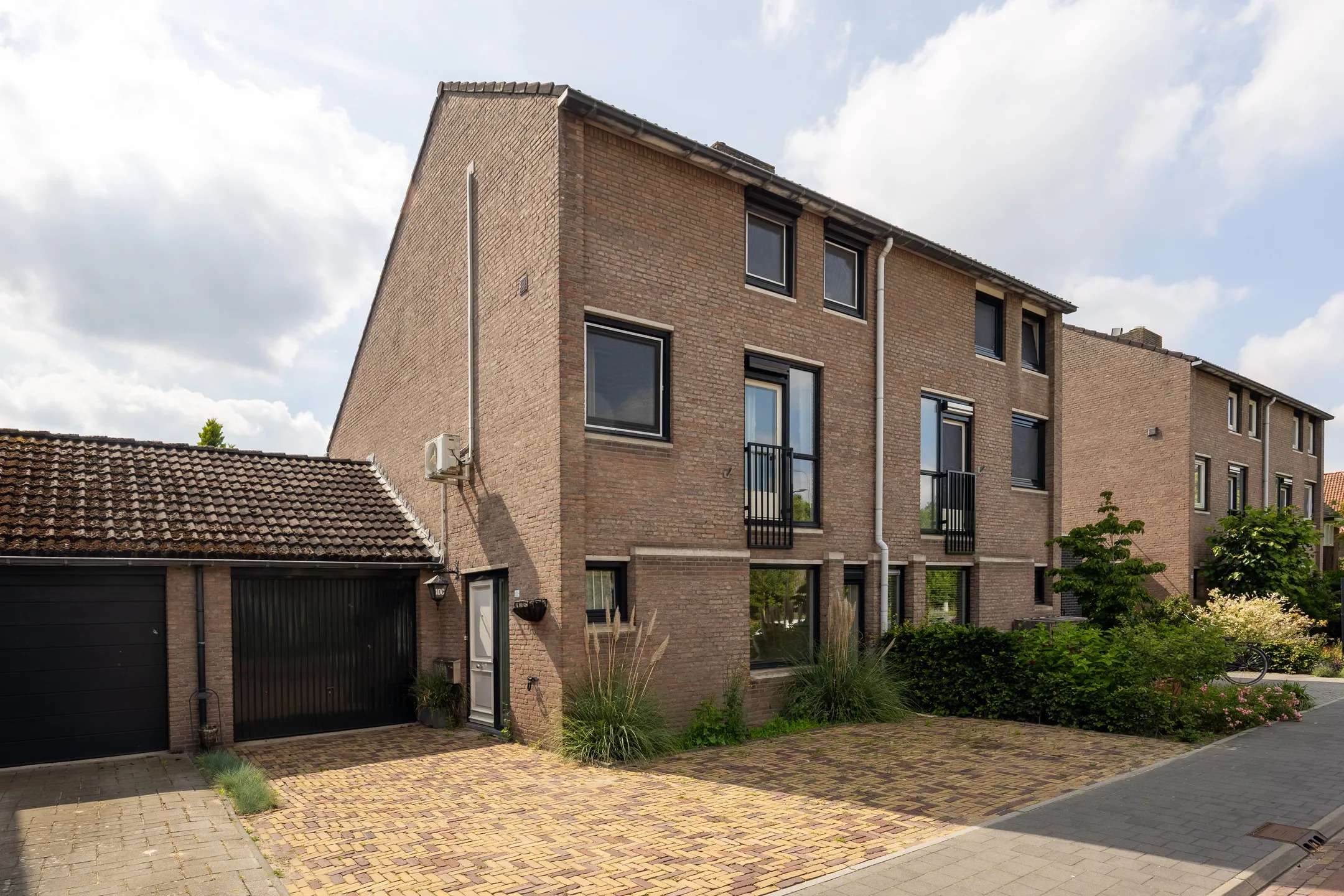 Geschakelde 2-onder-1-kapwoning Boxtelseweg 10 C in Vught