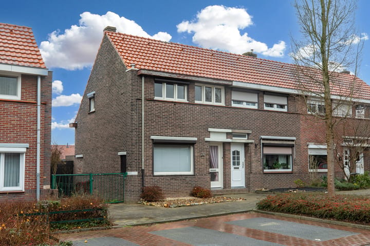 Hoekwoning Torenstraat 38 Brunssum