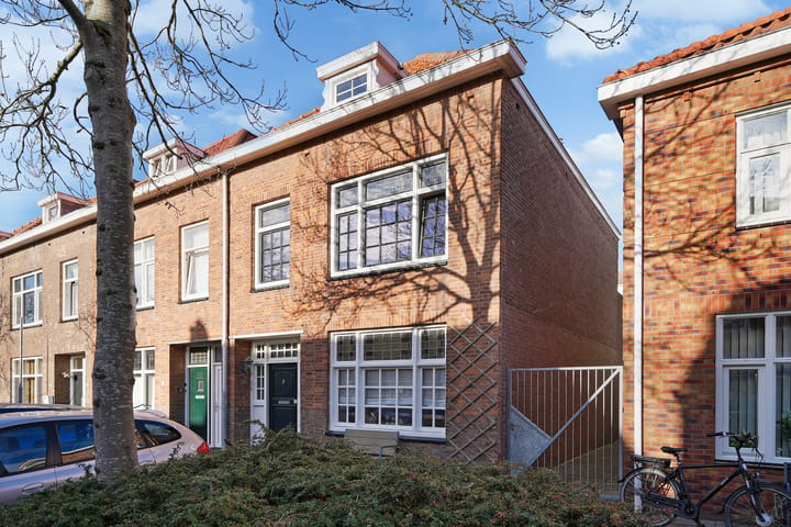 Hoekwoning Verkuijl Quakkelaarstraat 25 in Vlissingen