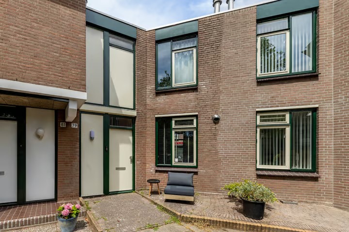 Tussenwoning Georges Bizetstraat 79 in Den Haag