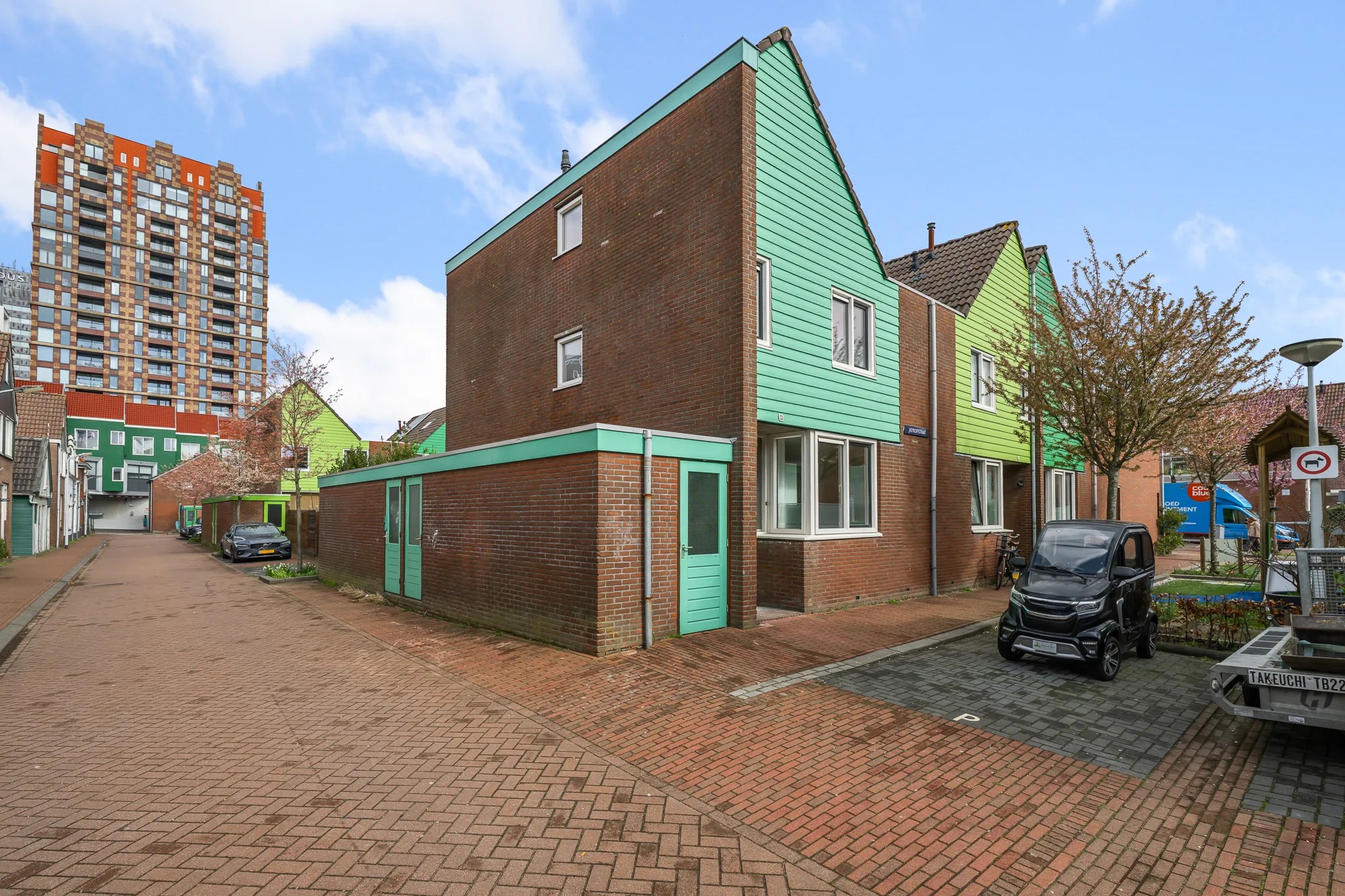 Hoekwoning Jasykoffstraat 33 in Zaandam