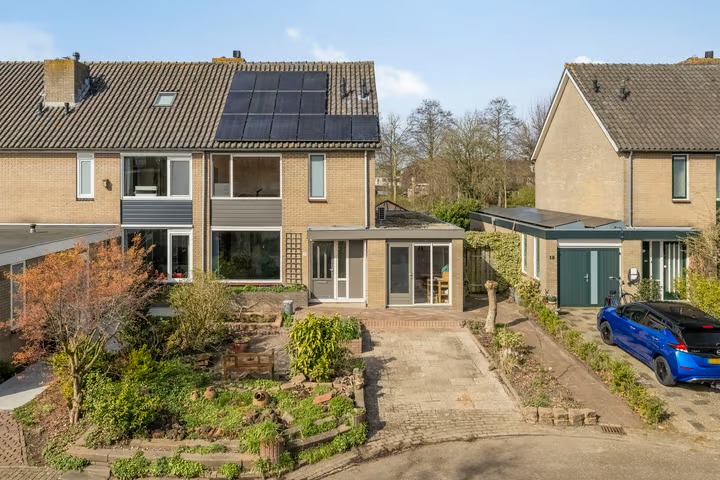 Hoekwoning Maasoord 11 Woerden