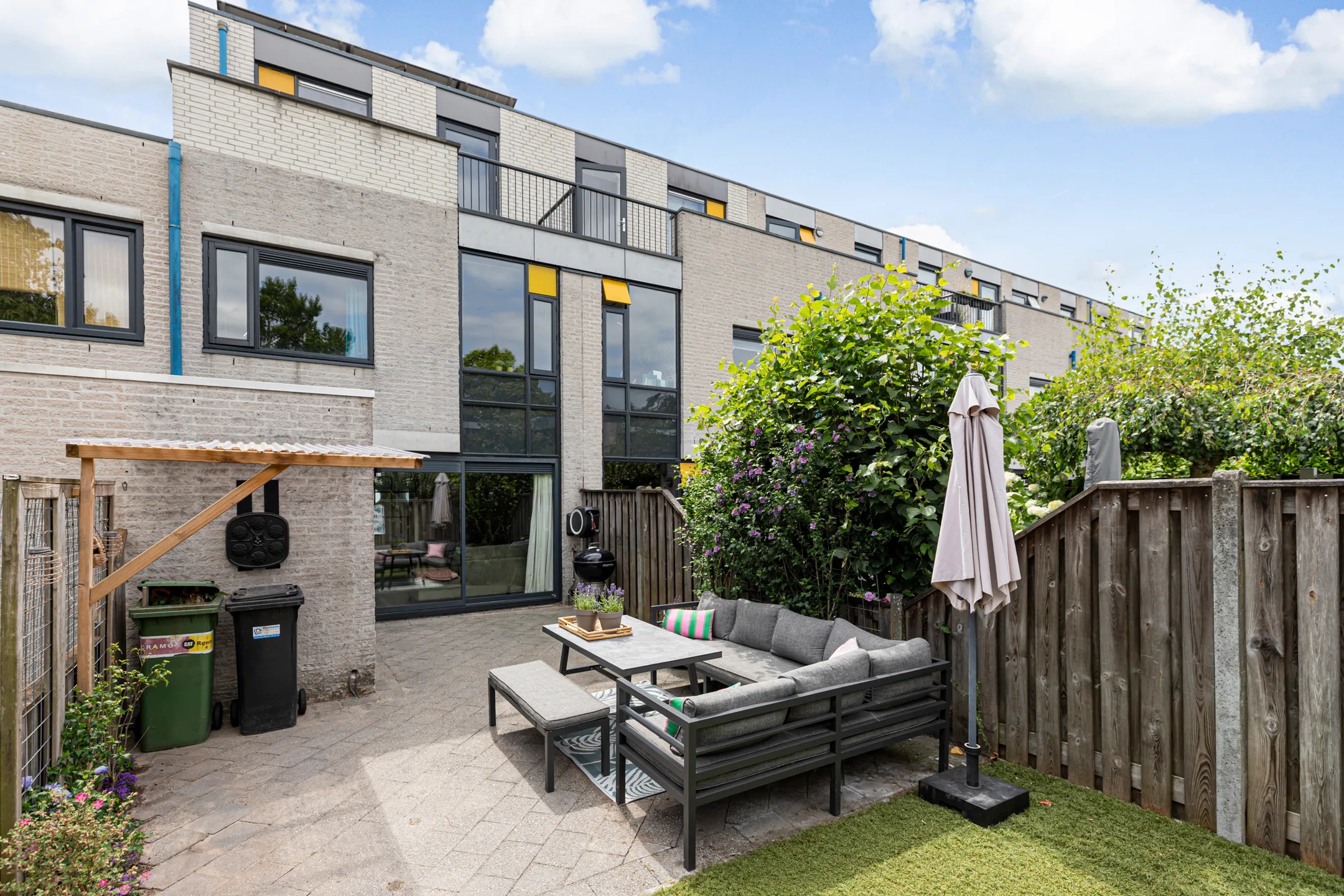 Tussenwoning Wilhelmina van Pruisenlaan 124 in Gouda