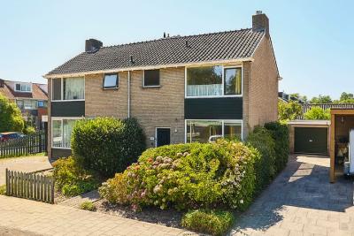 2-onder-1-kapwoning Suze Groenewegstraat 61 in Purmerend