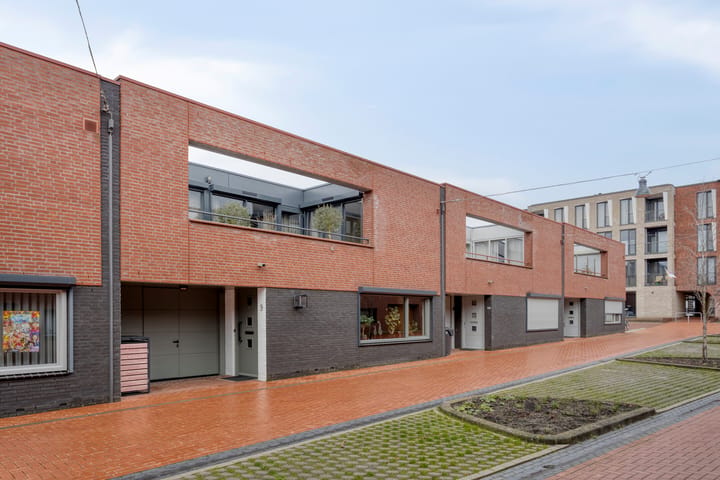 Geschakelde woning Edith Steinstraat 9 in Echt