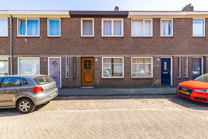 Tussenwoning Daendelsstraat 56 in Tilburg