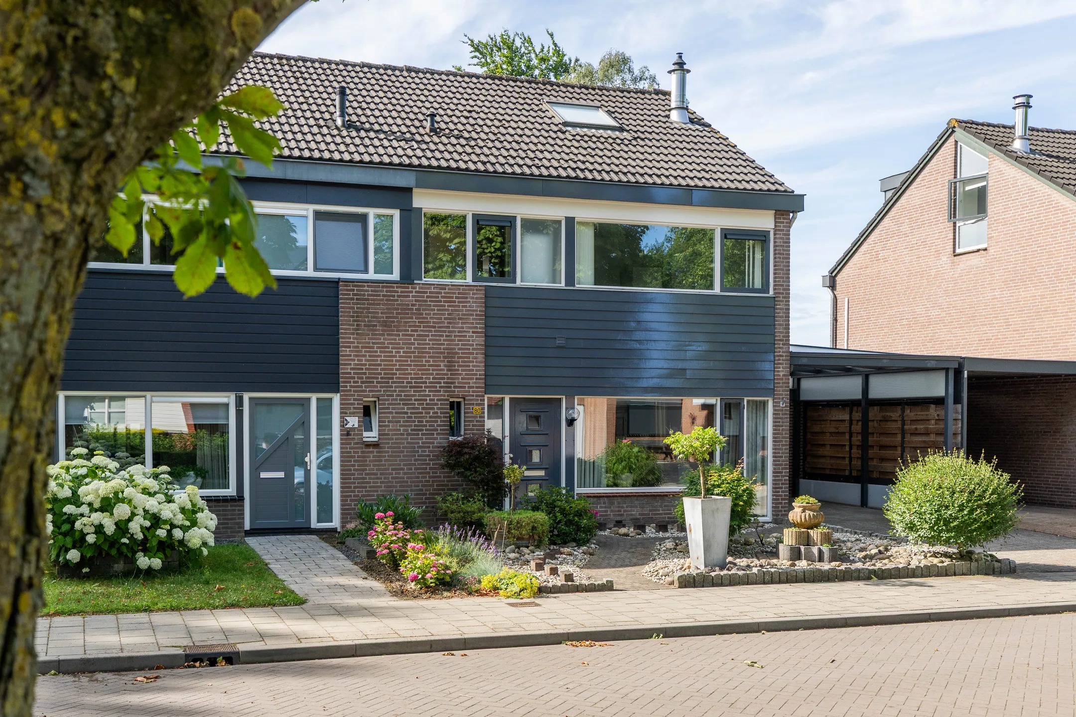 2-onder-1-kapwoning Kervelstraat 80 in Voorst
