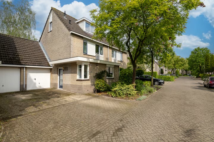 2-onder-1-kapwoning Schrijnwerkerlaan 24 in Hoogland