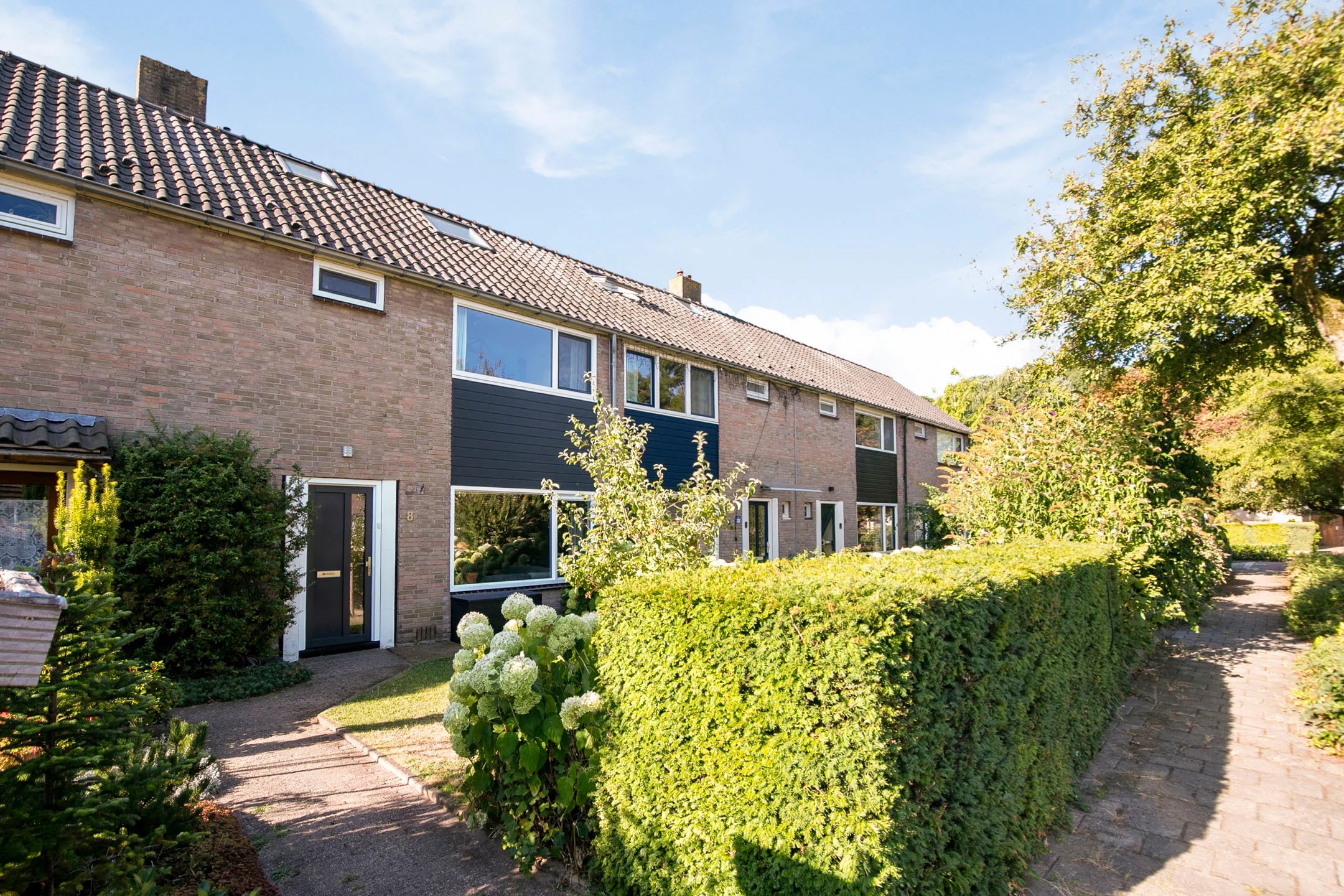 Tussenwoning Larixlaan 8 in Zwolle