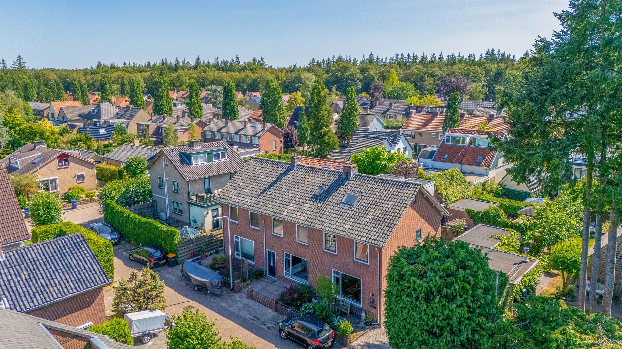 Tussenwoning Schooldwarsweg 32 in Austerlitz