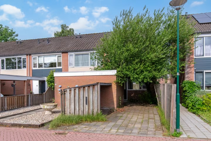 Hoekwoning Ploegschaar 15 in Veenendaal