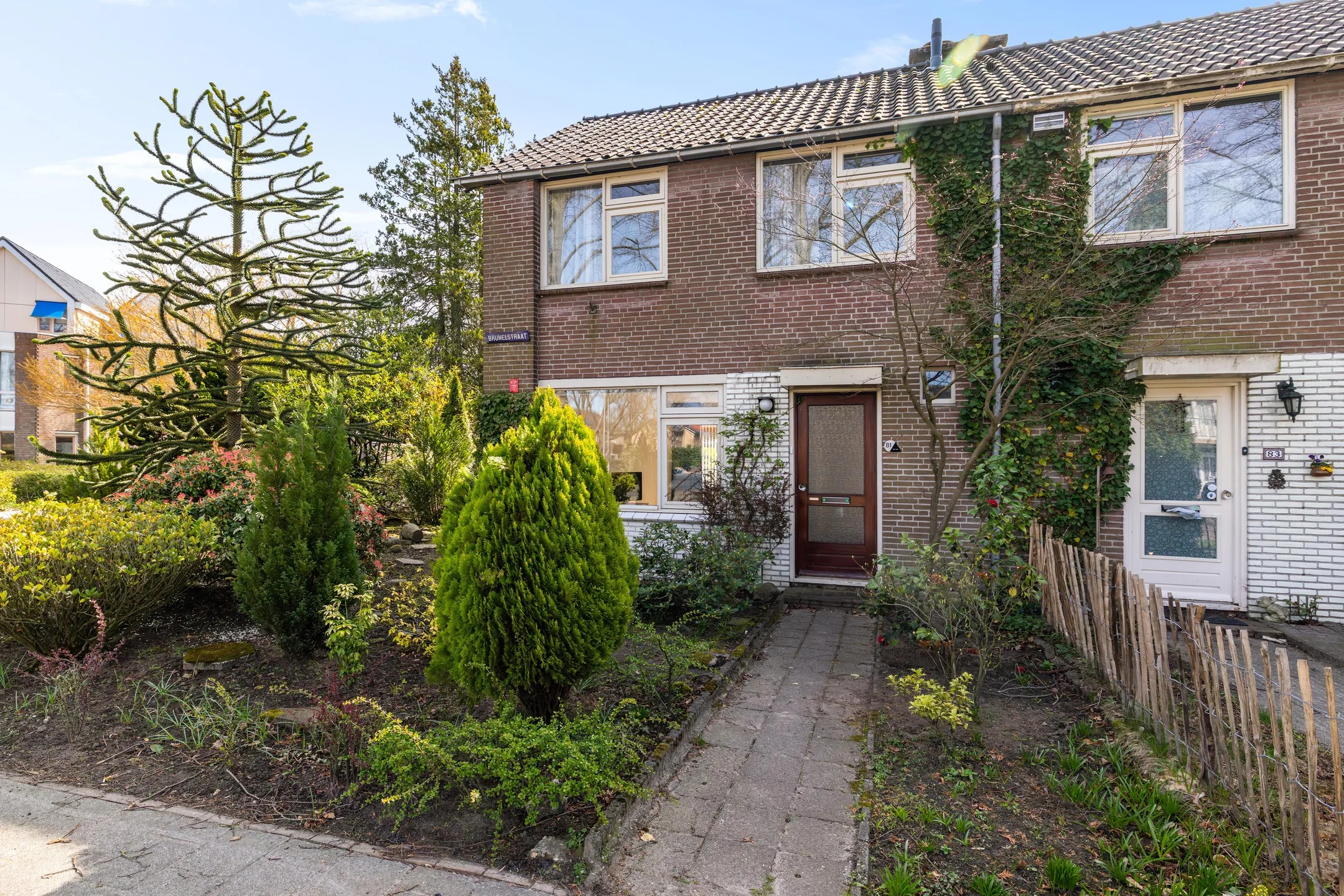 Hoekwoning Brunelstraat 81 in Assen