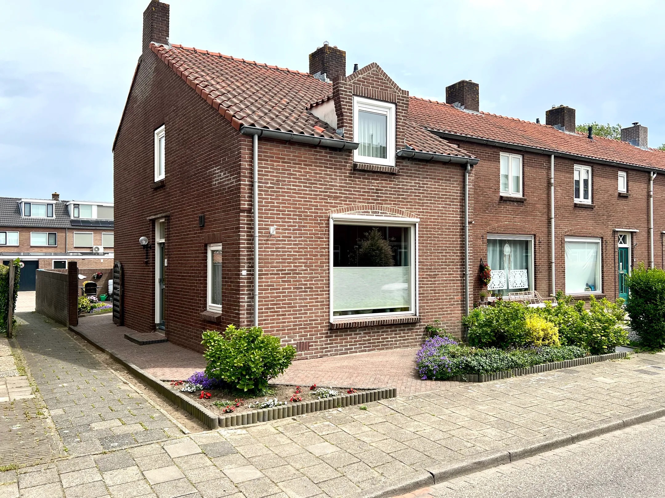 Hoekwoning Wilhelminastraat 14 in Montfoort