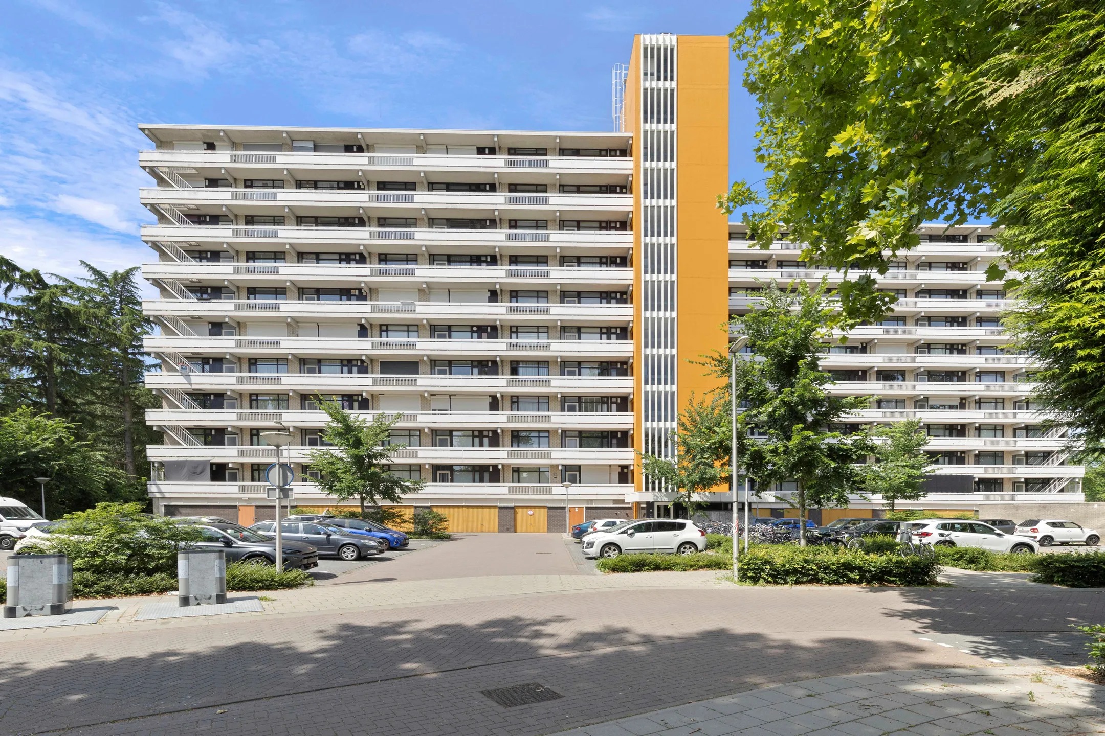 Galerijflat de Koppele 357 in Eindhoven