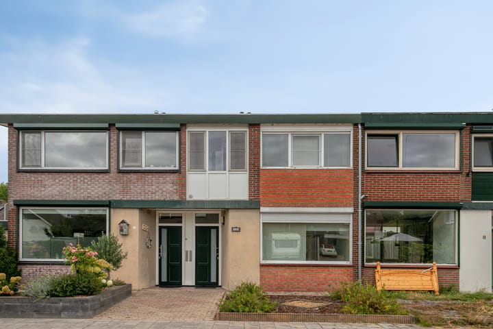 Eengezinswoning, tussenwoning Annoijstraat 10 in Sas van Gent