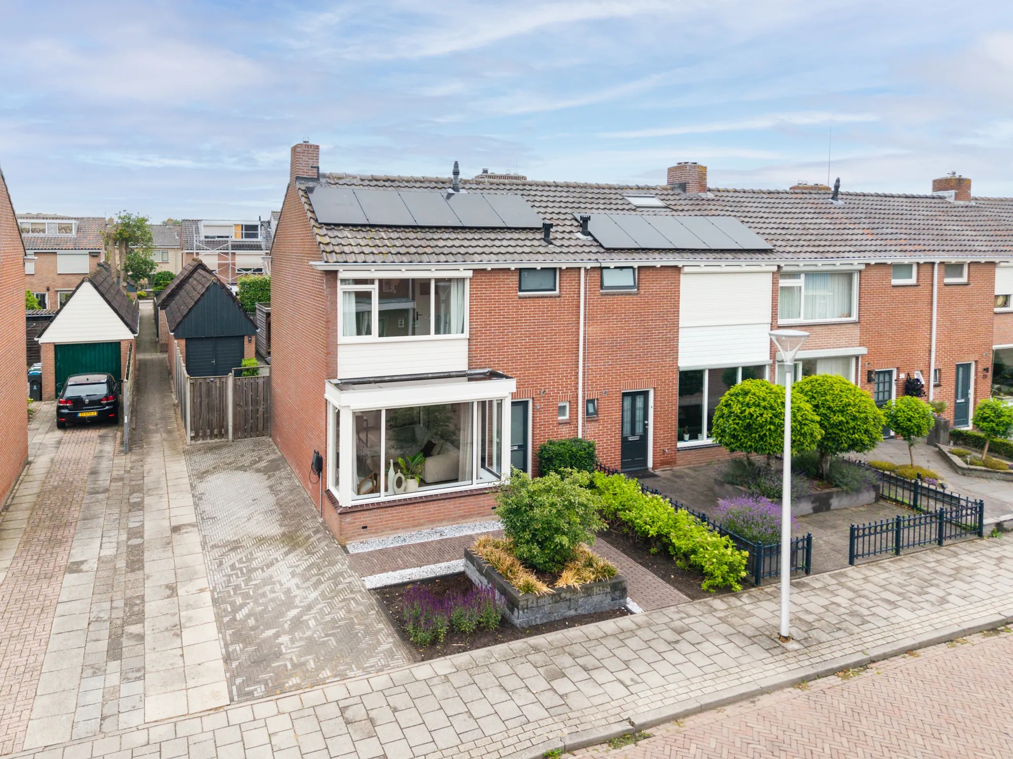 Hoekwoning Zandbergstraat 16 in IJsselmuiden