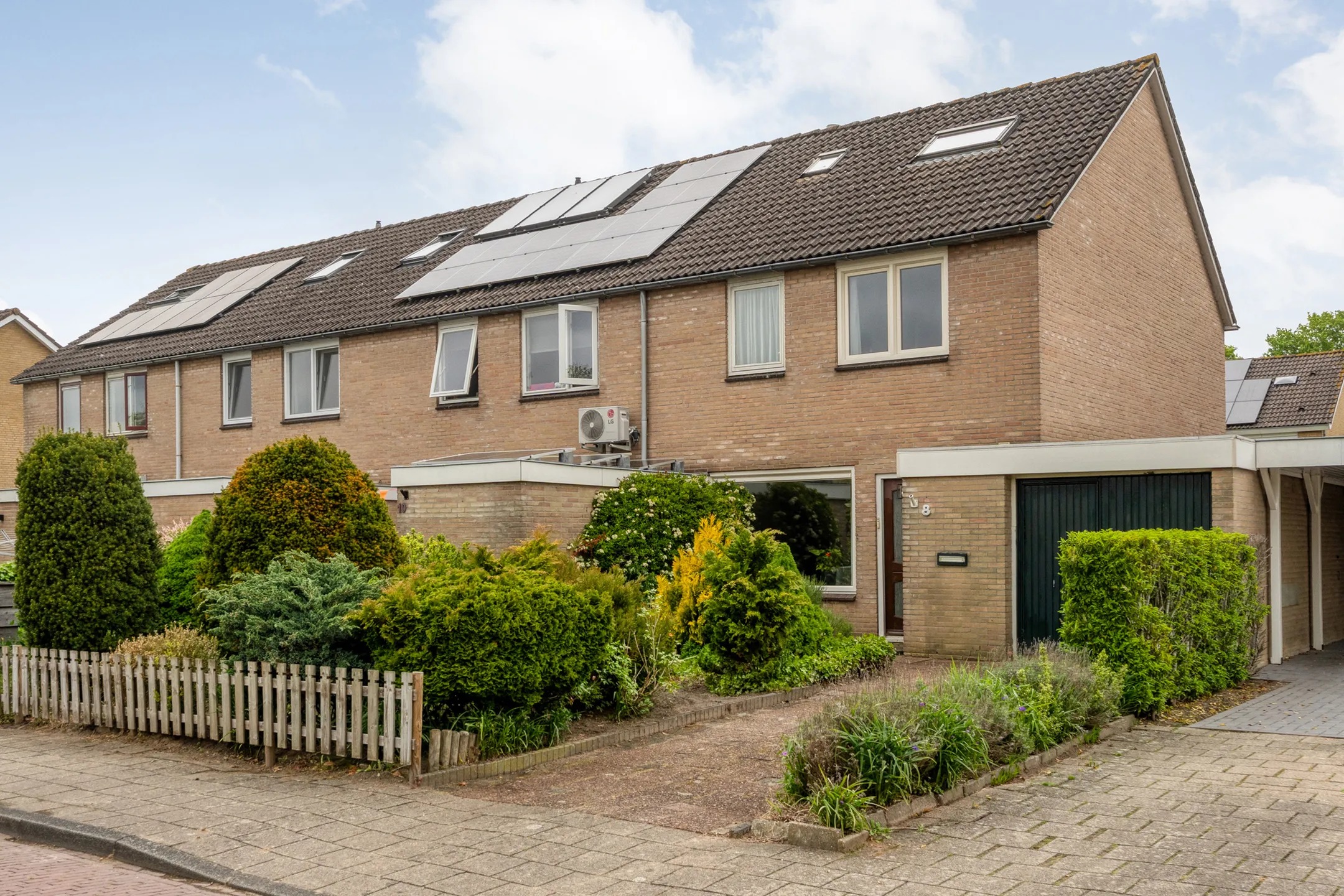 Hoekwoning Kloosterhof 8 in Dalfsen
