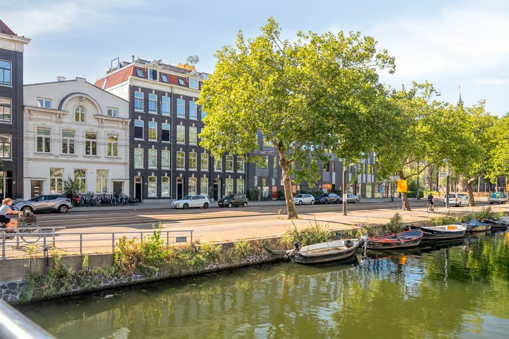 Beneden + bovenwoning Mauritskade 93 A in Amsterdam
