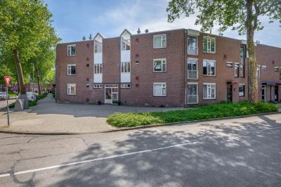 Portiekflat Velddreef 91 in Zoetermeer