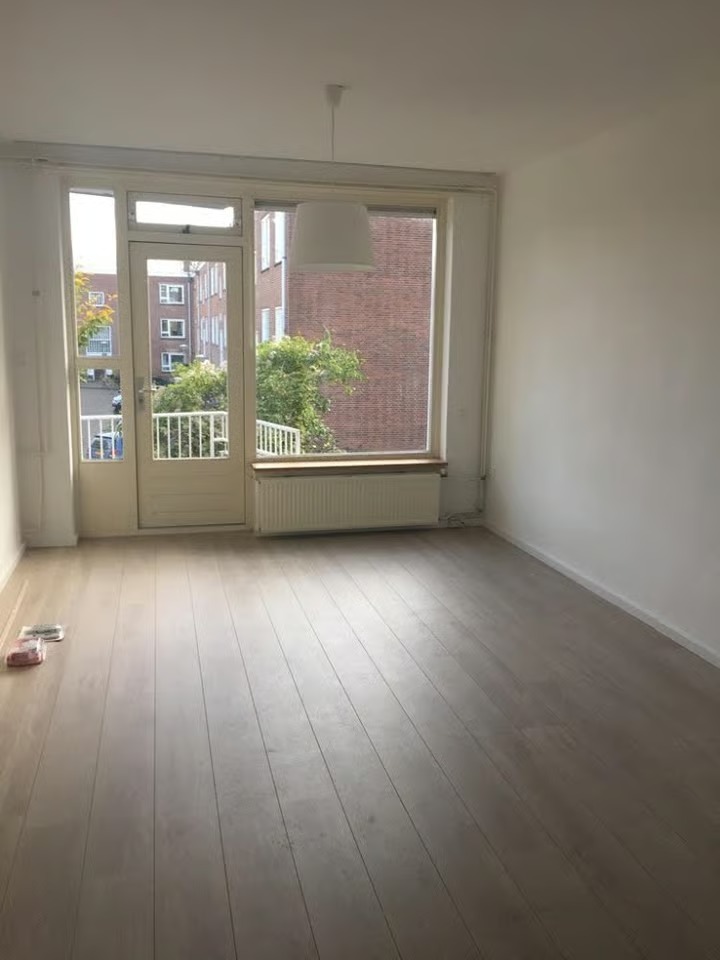 Bovenwoning Johannes van der Waalsstraat 66 1 in Amsterdam