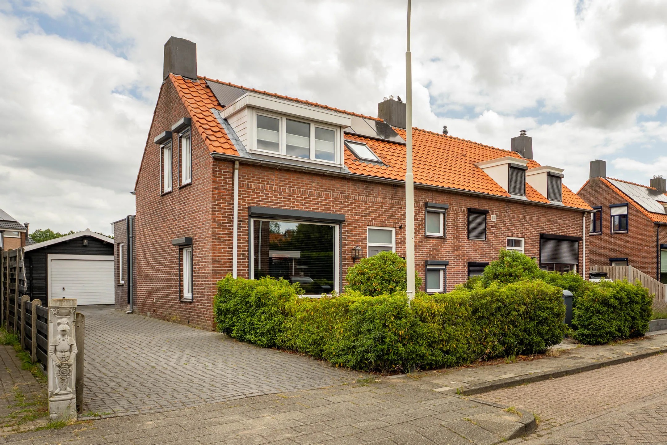 2-onder-1-kapwoning Maststraat 18 in Hoogerheide