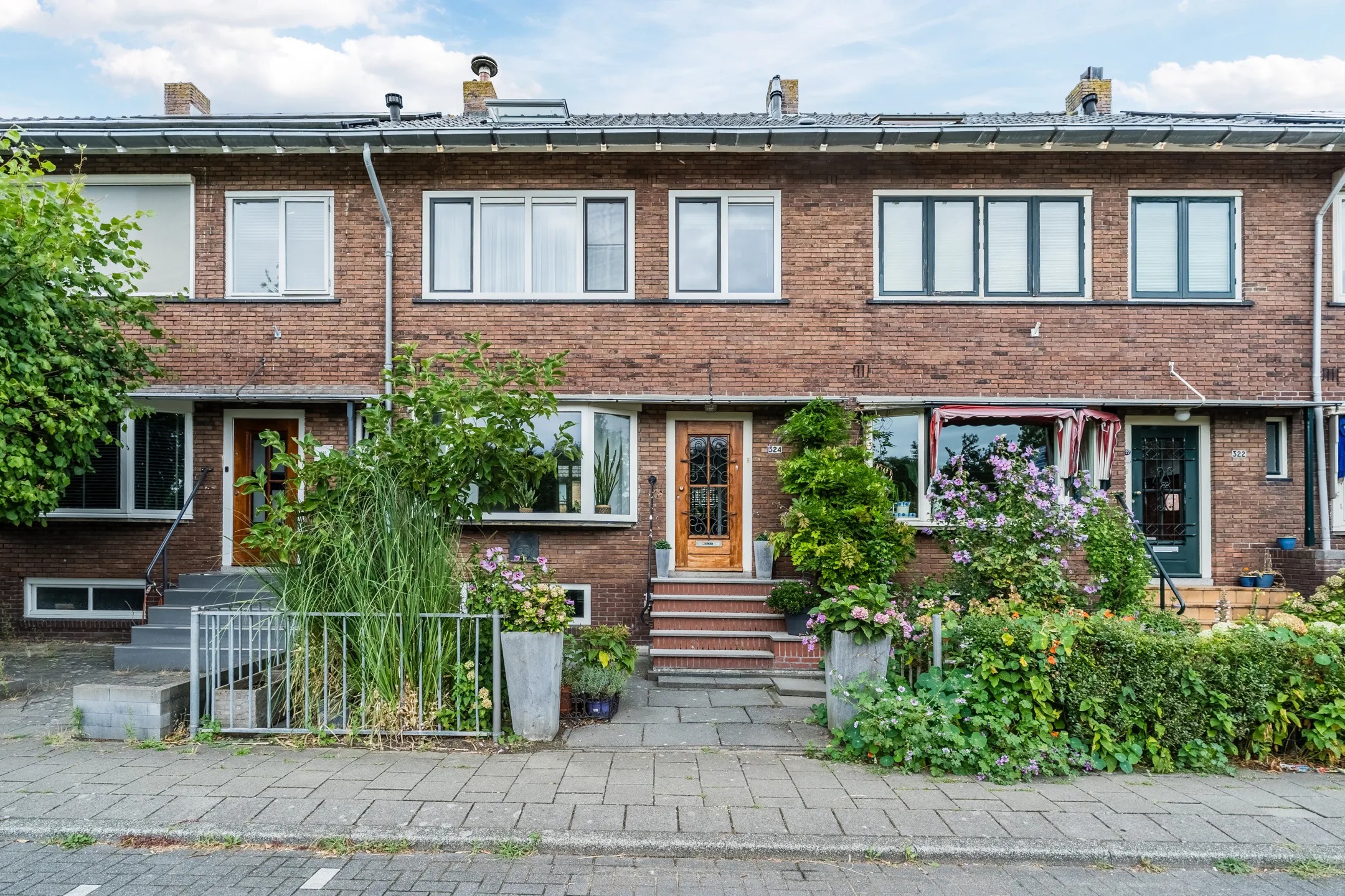 Tussenwoning Provincialeweg 324 Zaandam