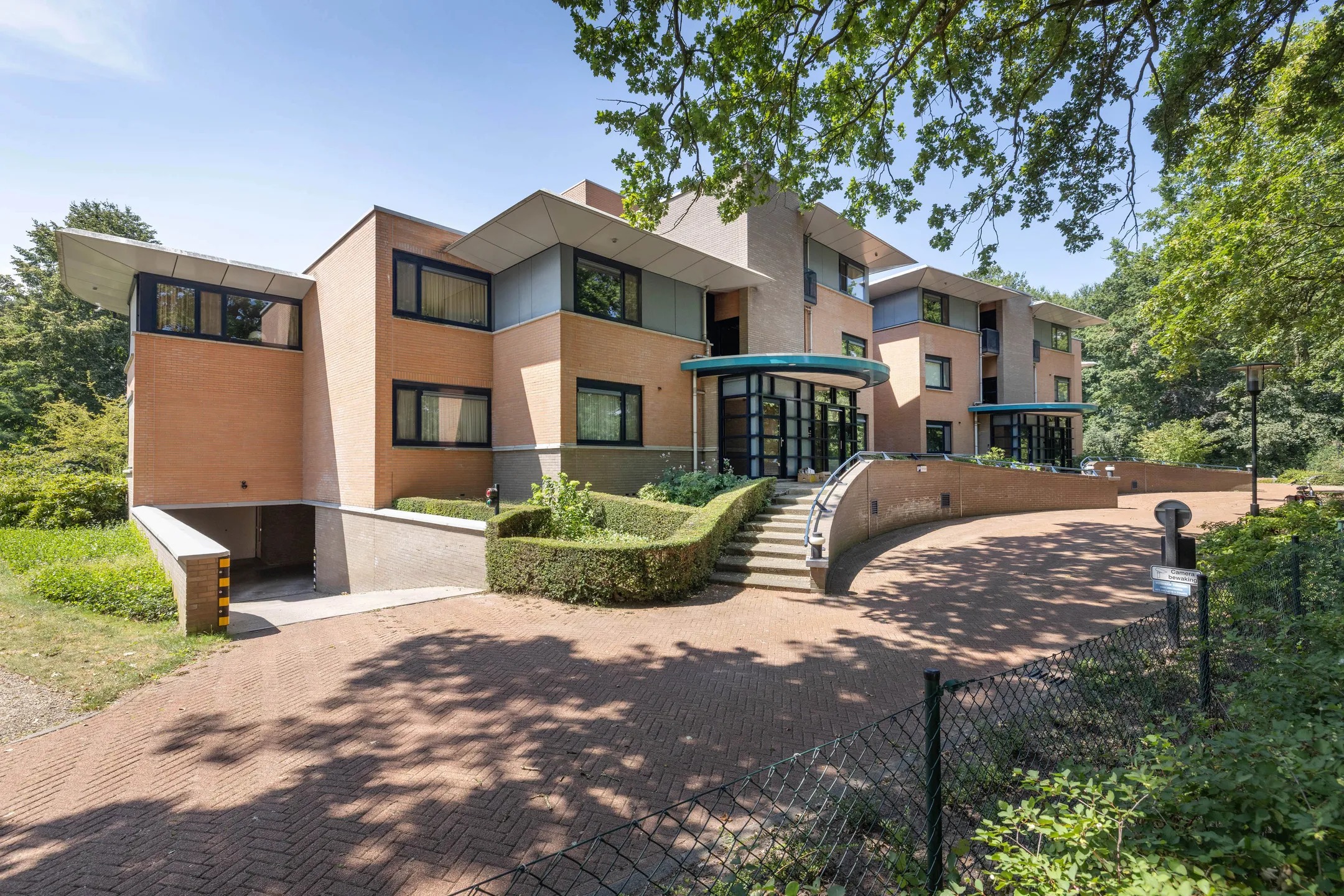 Portiekflat Grundellaan 81 in Hengelo