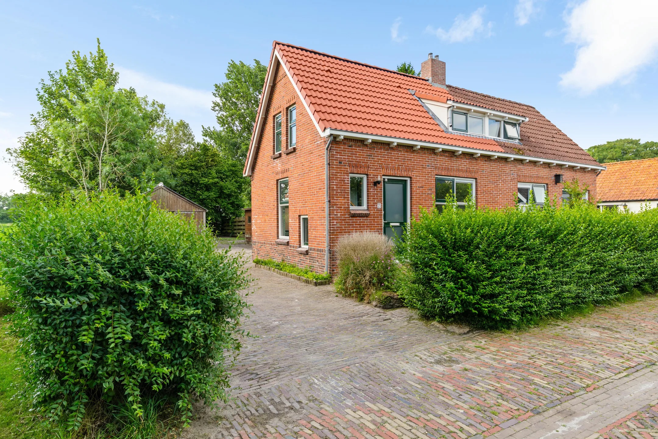 2-onder-1-kapwoning Nieuwstraat 21 in Noordwolde