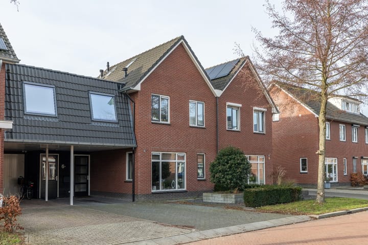 2-onder-1-kapwoning Hondsdraf 6 a in Vroomshoop