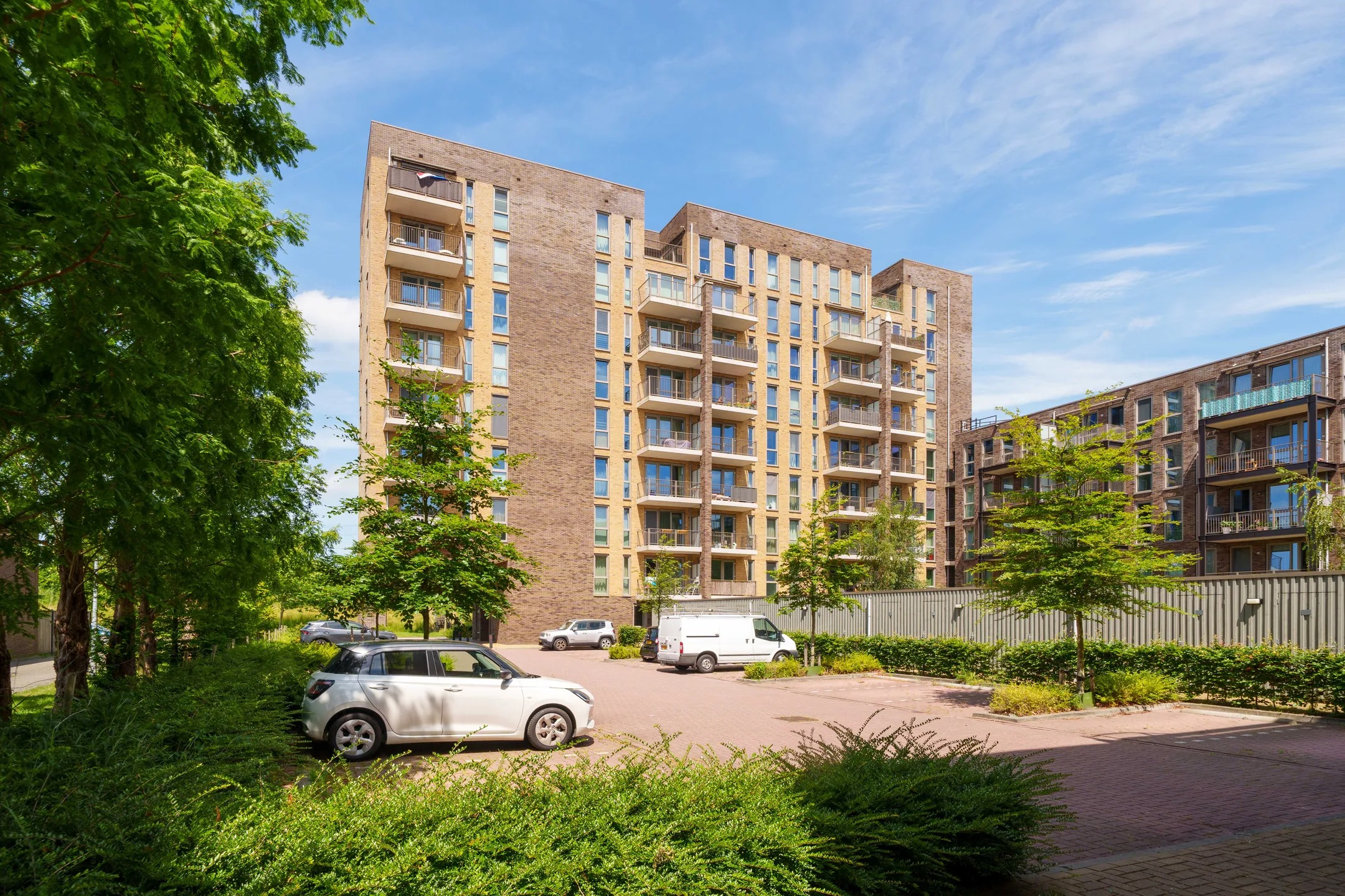 Galerijflat Tempo Doeloestraat 208 in Almere