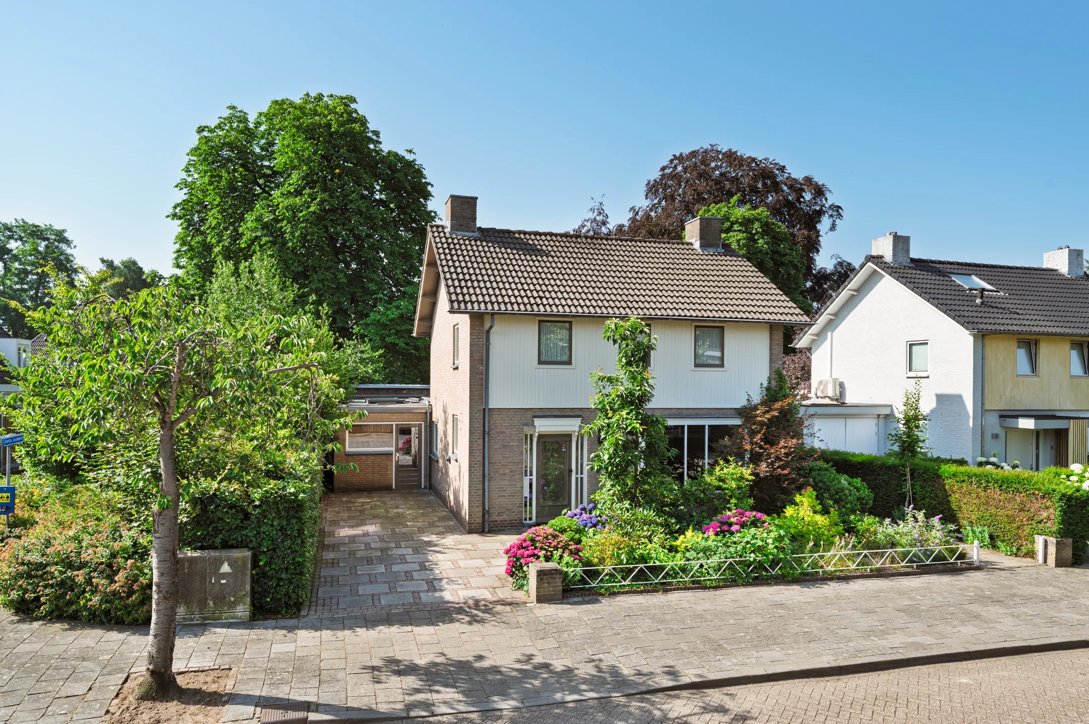 Vrijstaande woning Dr. van Beurdenstraat 6 in Schijndel