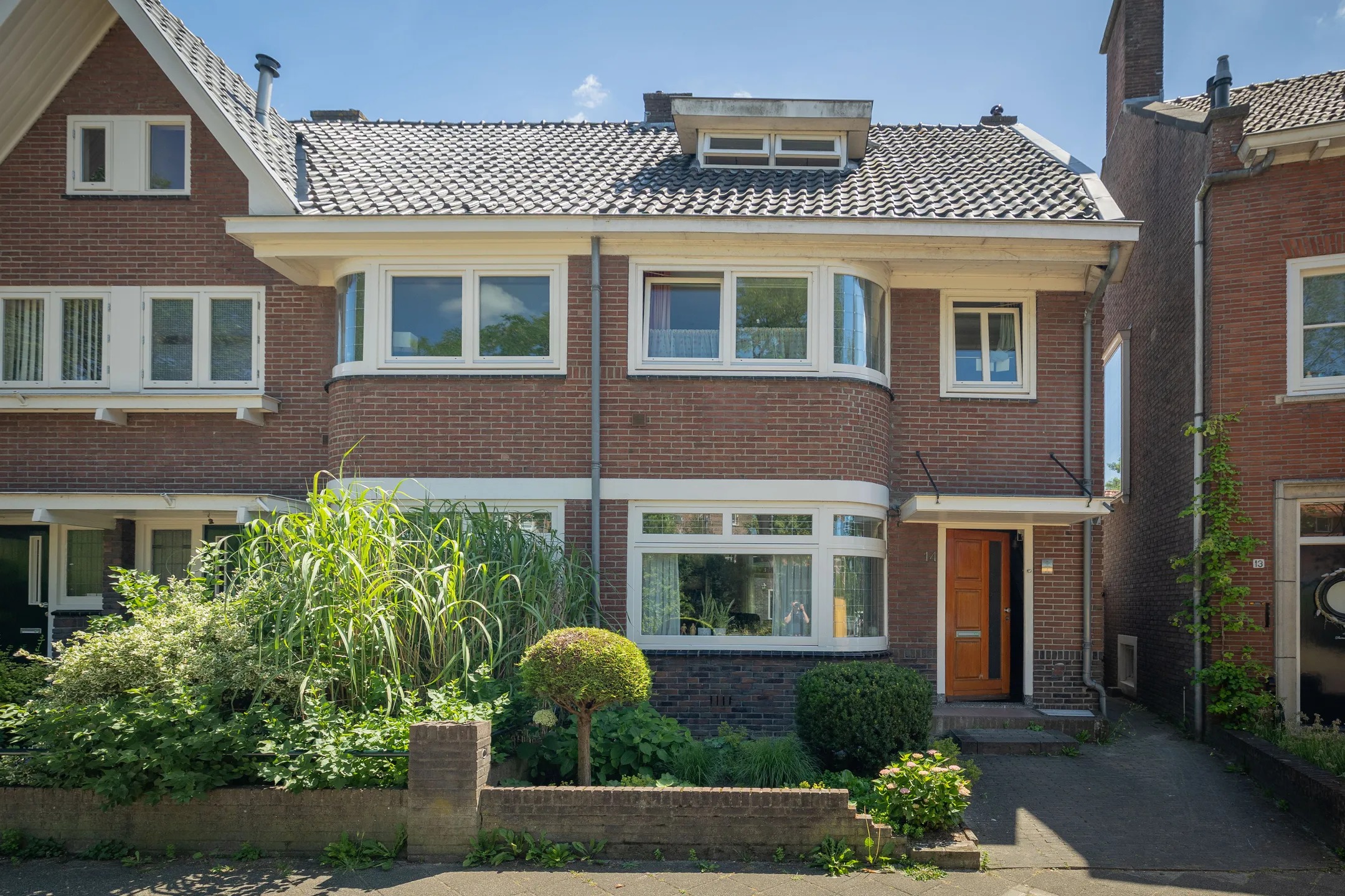 Hoekwoning Emmastraat 14 in Deventer