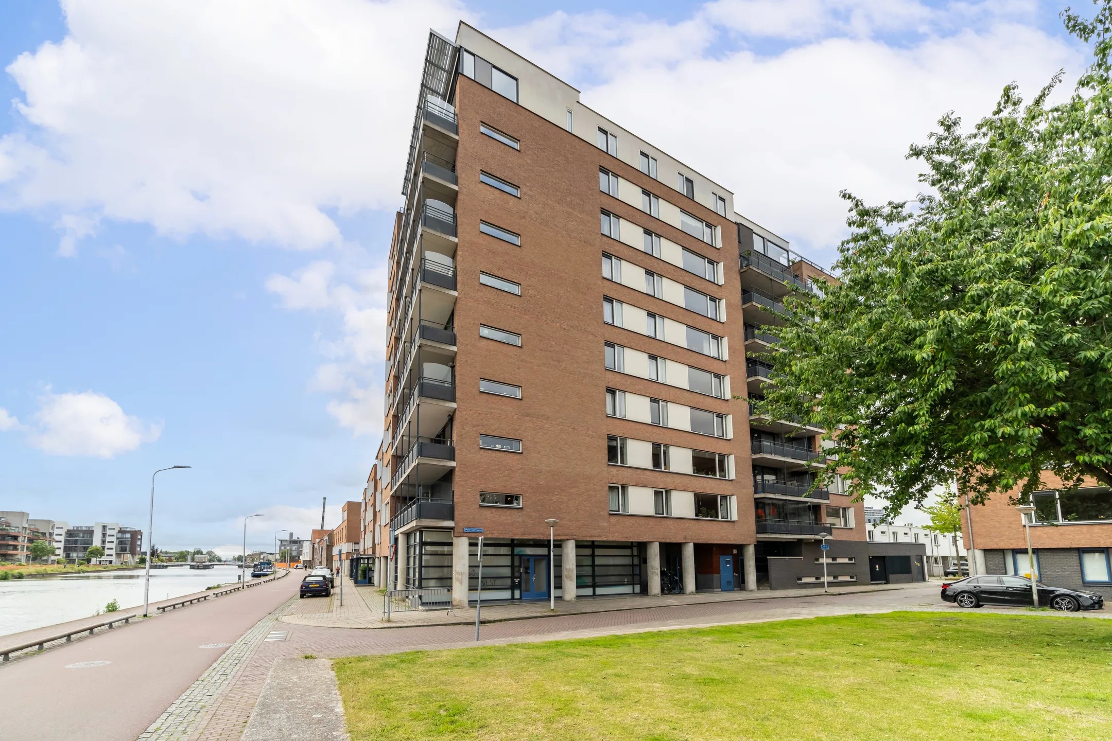 Portiekwoning Plein Delftzicht 49 in Delft