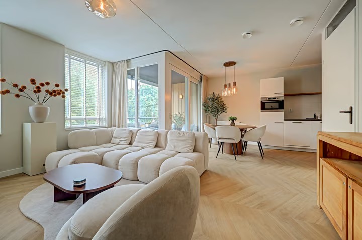 Galerijflat Pastoor van Beugenstraat 86 in Oisterwijk